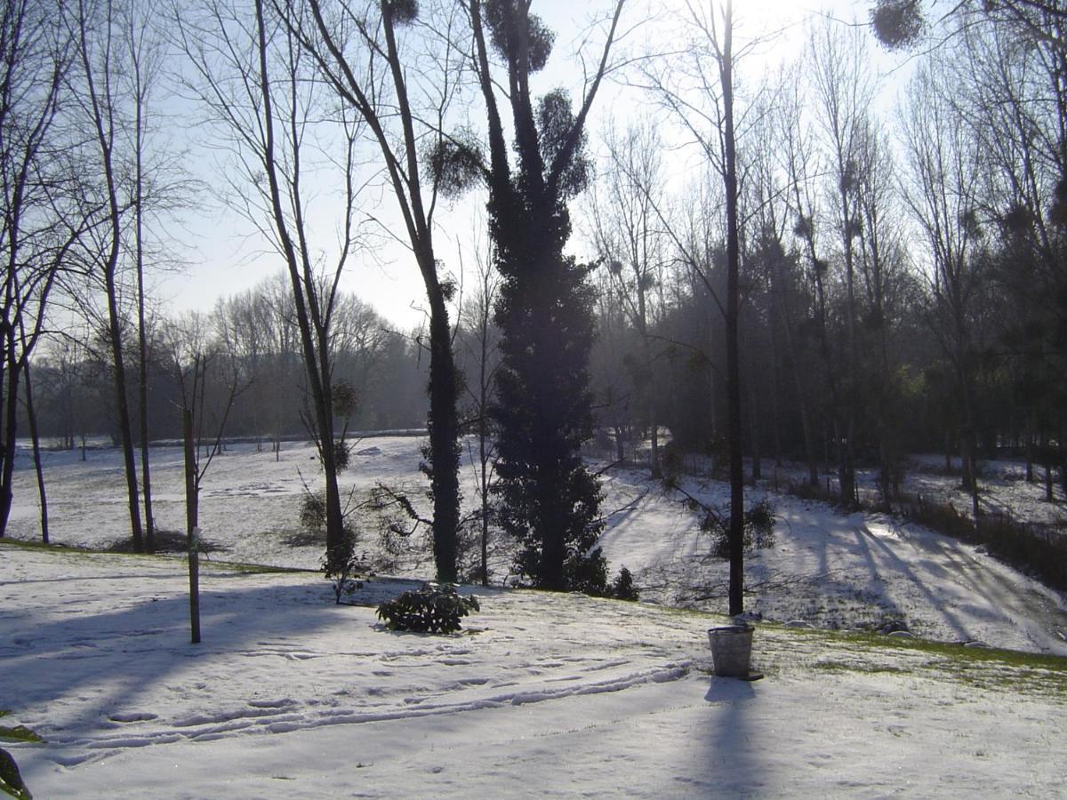 Les Tilleuls Bed & Breakfast 3*