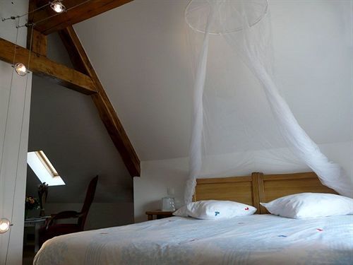 Les Tilleuls Bed & Breakfast